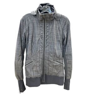 Lululemon Jacket Womens Size 8 Gray Plaid Hooded Run Back On Track Zip Front